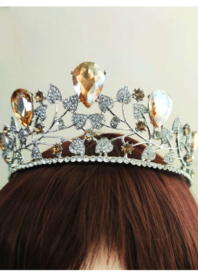 Корона за коса с кристали в бяло и праскова Golden Shadow Queen